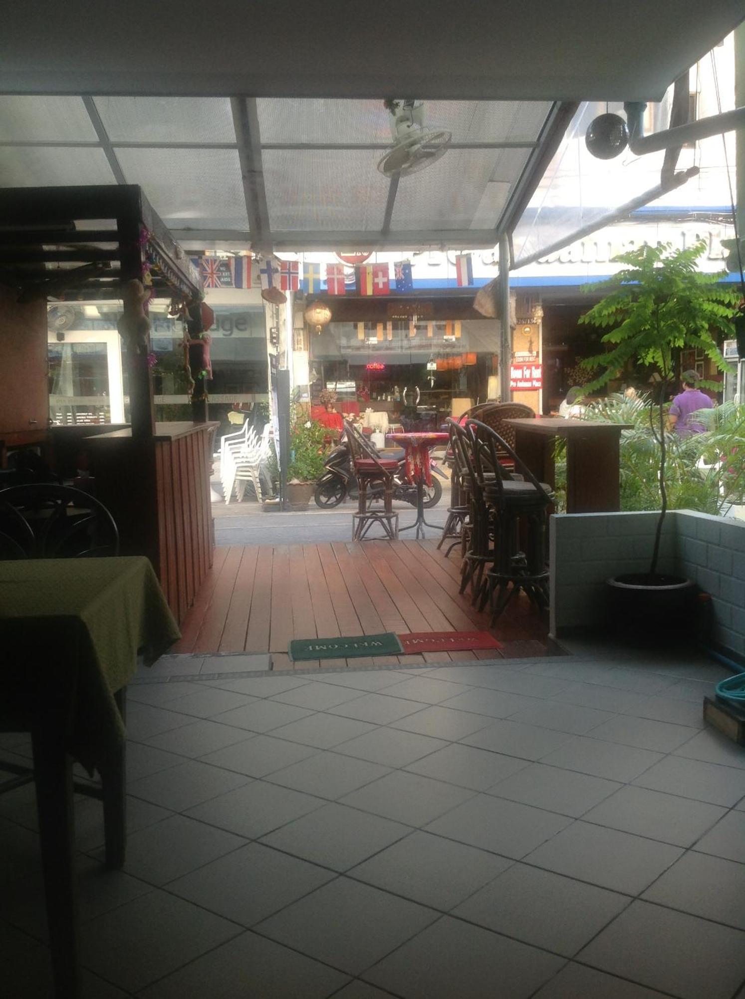 เพนชั่น ซัม โรส Hotel Karon ภายนอก รูปภาพ
